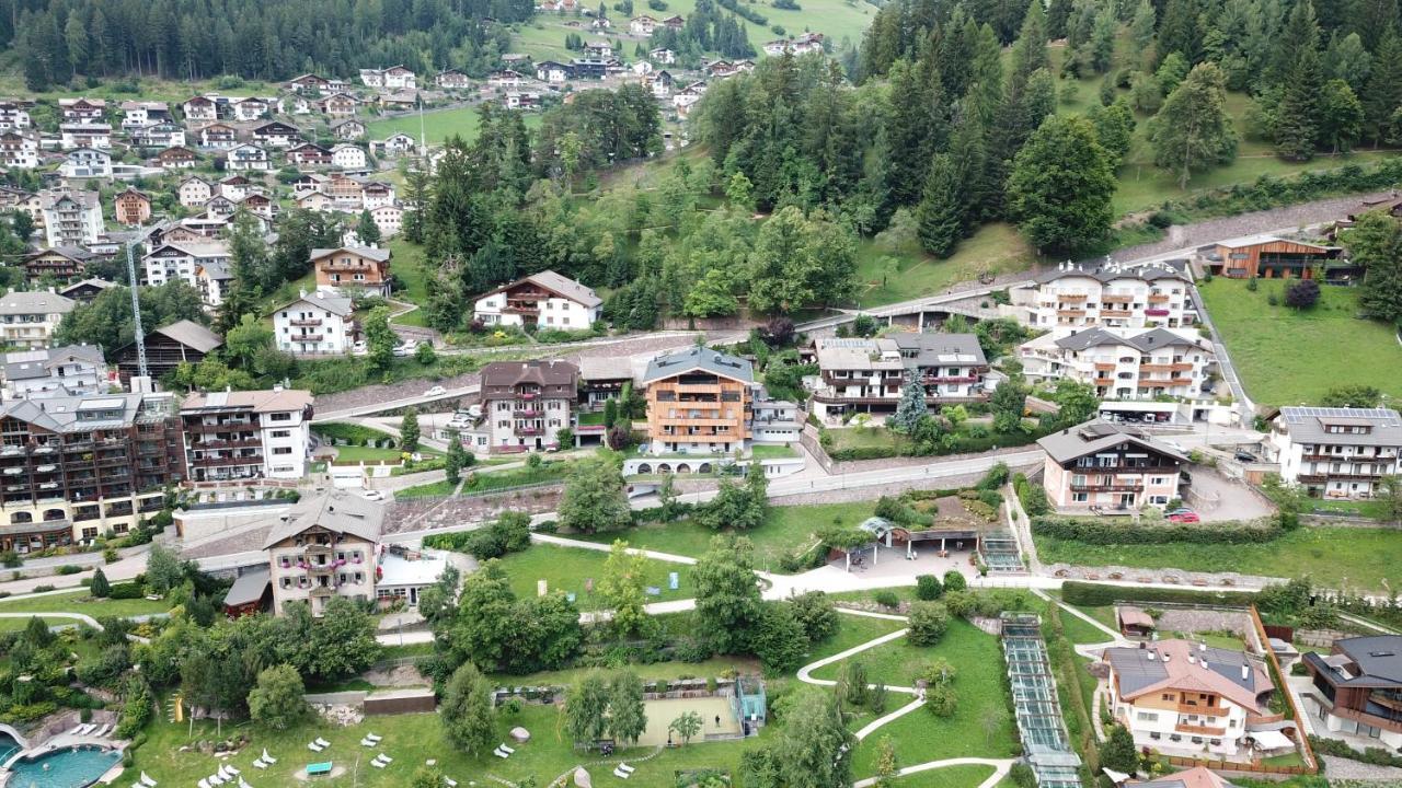 Villa Hubertus Ortisei Eksteriør billede