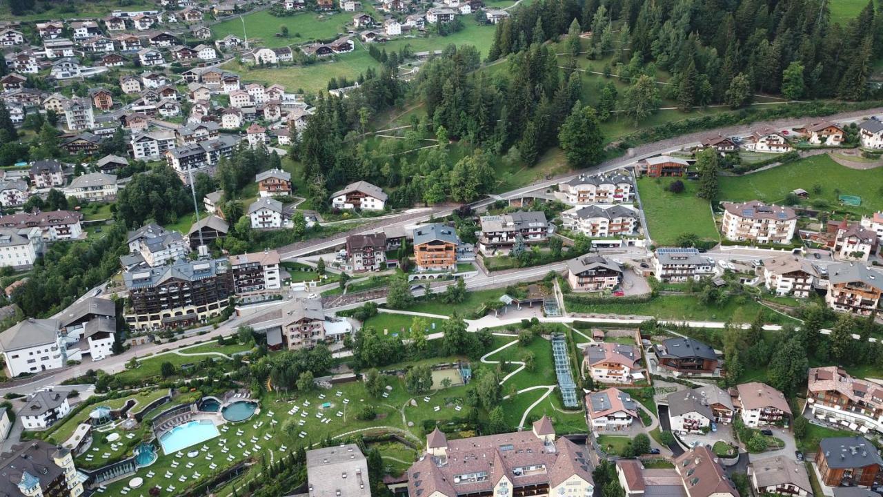 Villa Hubertus Ortisei Eksteriør billede