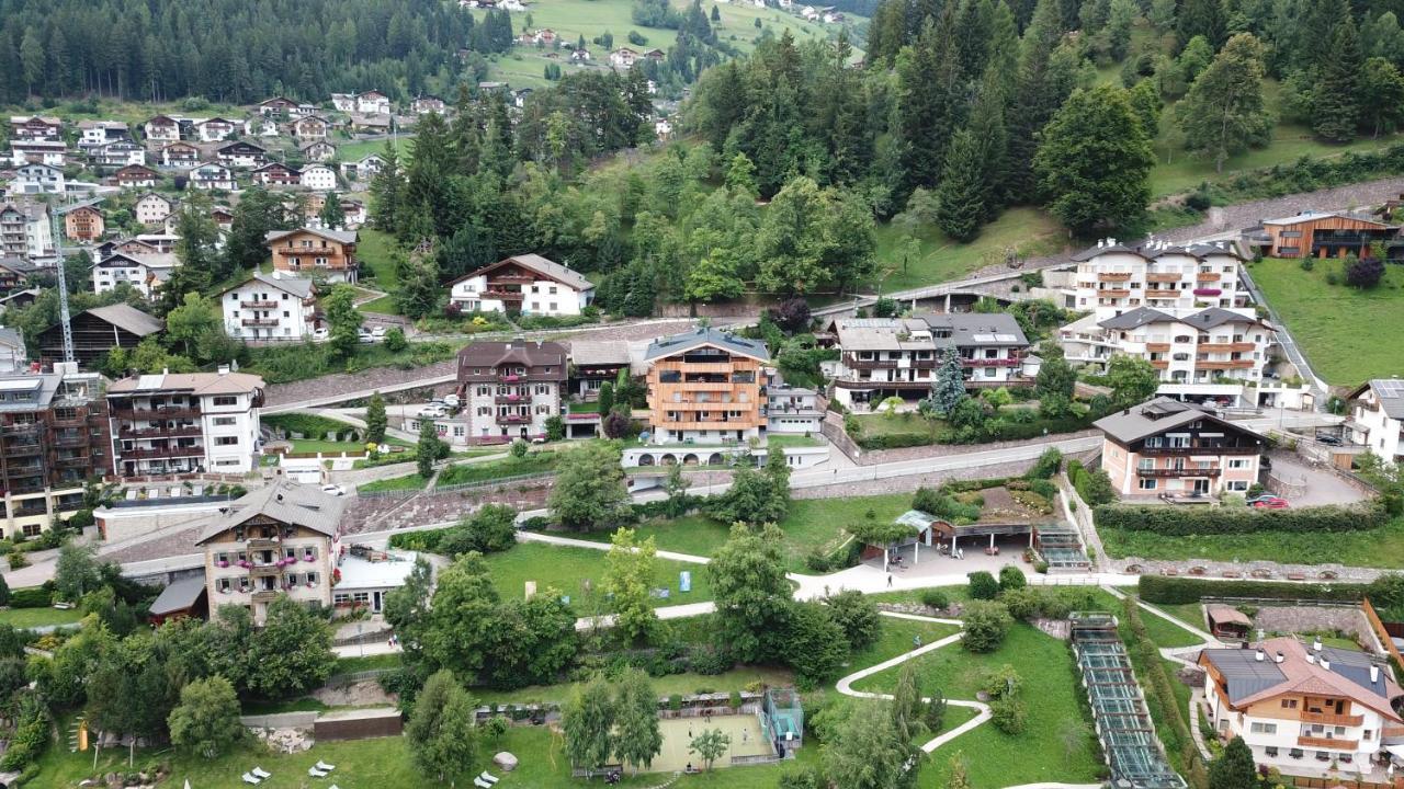 Villa Hubertus Ortisei Eksteriør billede